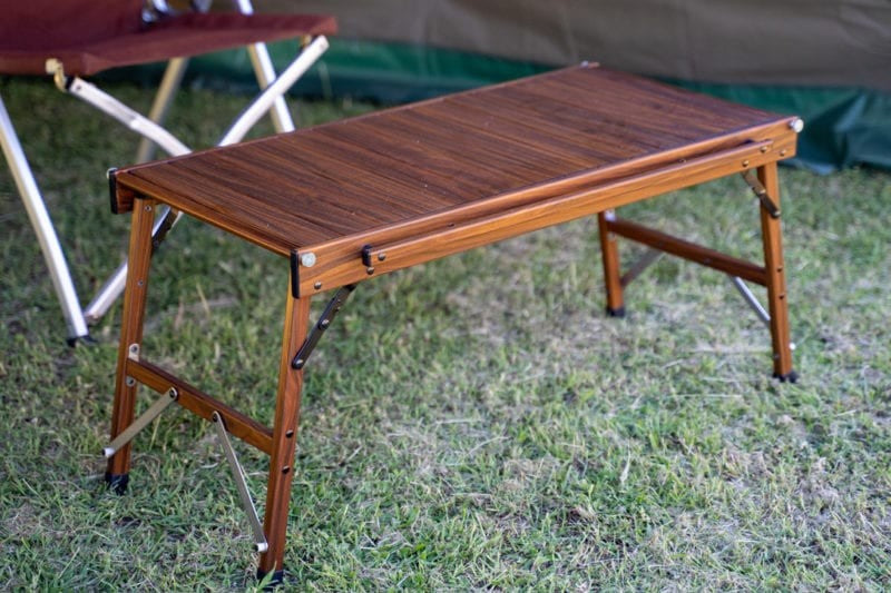Load image into Gallery viewer, DRIFTA STOCKTON WOODGRAIN LOOK ALUMINIUM TABLE