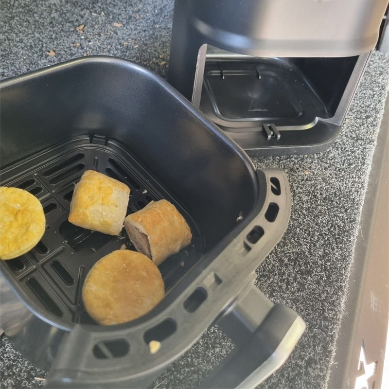 Load image into Gallery viewer, ROAD CHEF 12 VOLT PORTABLE AIR FRYER