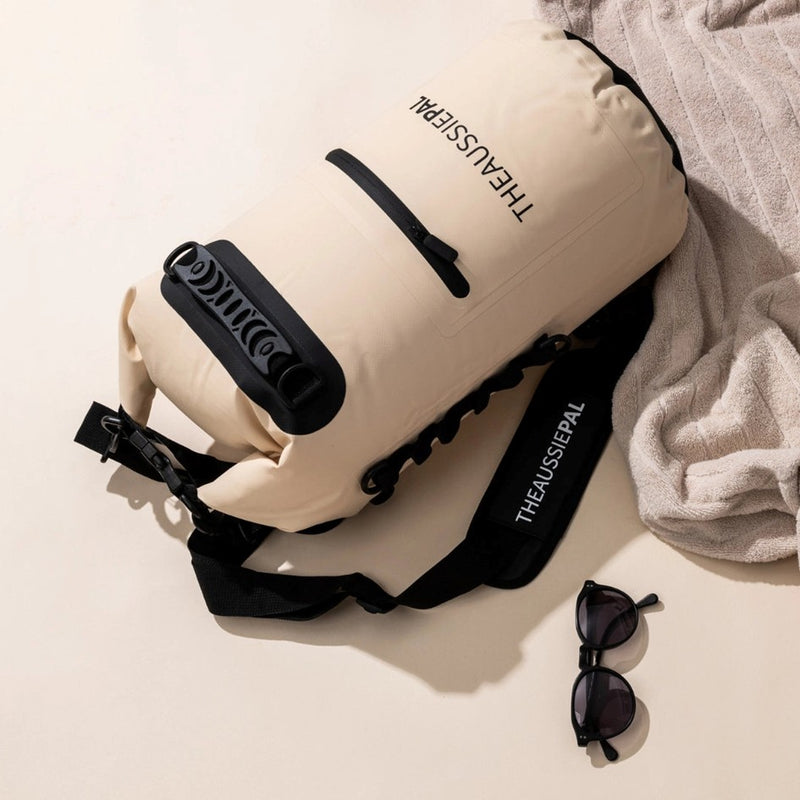 Load image into Gallery viewer, AUSSIE PAL INSULATED COOLER BACKPACK 15L [CLR:SAND]

