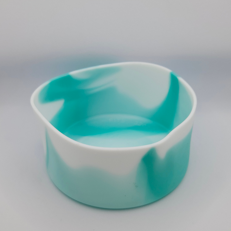 Load image into Gallery viewer, SILICONE BOTTLE BASE MEDIUM [CLR:WHITE/TEAL]
