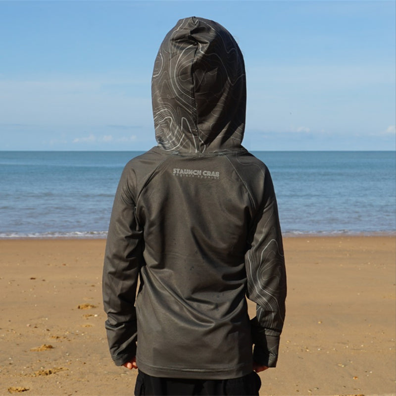 Load image into Gallery viewer, STAUNCH CRAB KIDS KHAKI CONTOUR HOODED UPF50+ LONG SLEEVE FISHING SHIRT [SZ:10]
