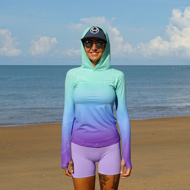 Load image into Gallery viewer, STAUNCH CRAB WOMENS CANDY CONTOUR UPF50+ LONG SLEEVE HOODED FISHING SHIRT [SZ:2X-LARGE]
