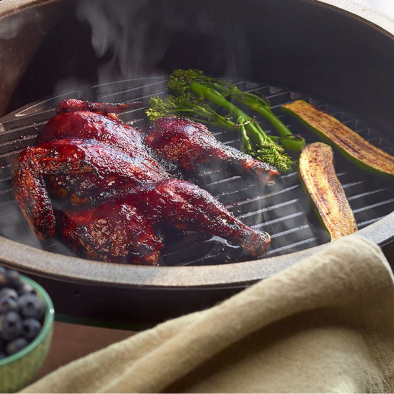 Load image into Gallery viewer, BIG GREEN EGG HALF MOON CAST IRON GRID [SZ:X-LARGE]
