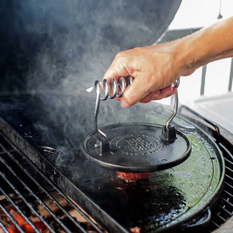 Load image into Gallery viewer, BIG GREEN EGG CAST IRON GRILL PRESS
