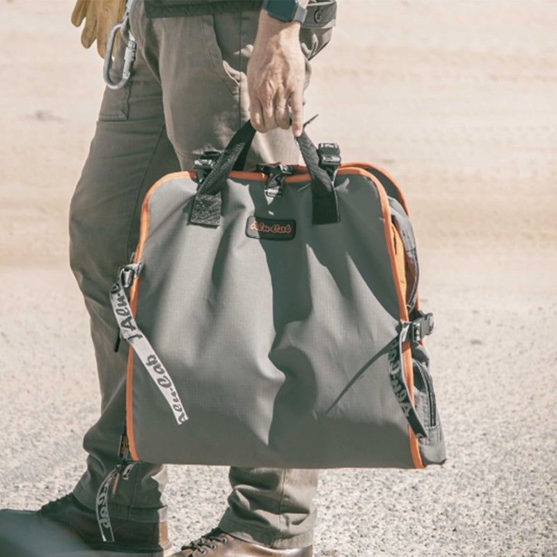Load image into Gallery viewer, ALU CAB MODULAR FOLD UP DUFFLE BAG
