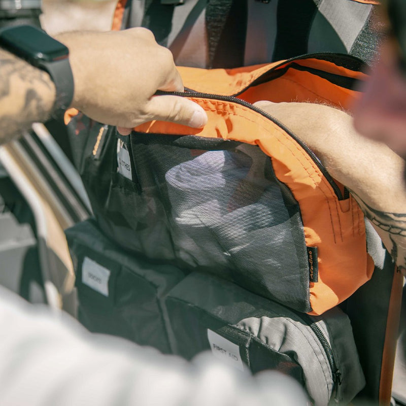 Load image into Gallery viewer, ALU CAB MODULAR FOLD UP DUFFLE BAG

