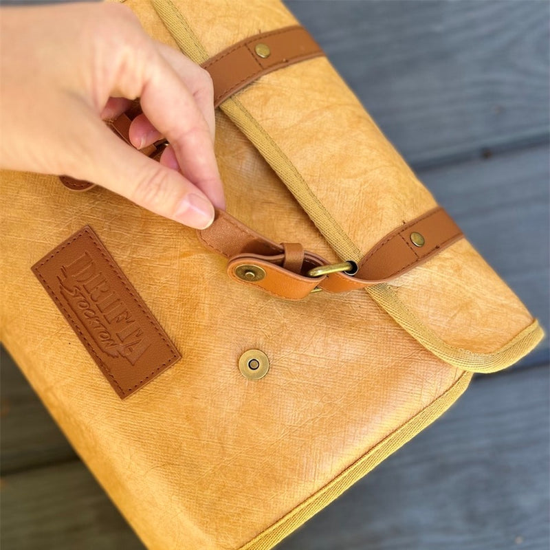 Load image into Gallery viewer, DRIFTA STOCKTON TOILETRY BAG TAN
