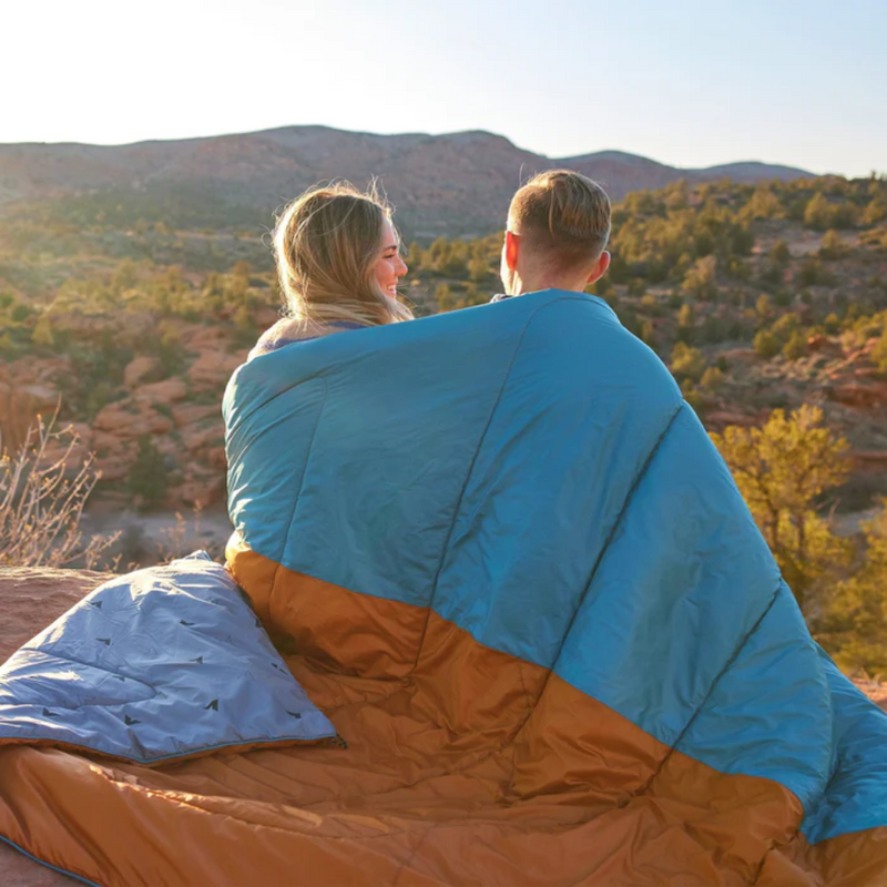 Load image into Gallery viewer, TETON ACADIA MAMMOTH TWO PERSON OUTDOOR CAMP BLANKET [CLR:TEAL &amp; SLATE]
