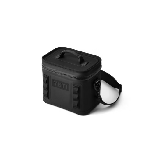 YETI HOPPER FLIP 8 SOFT COOLER [CLR:BLACK]