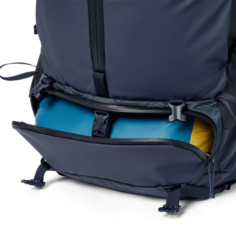 Load image into Gallery viewer, YETI SKALA BACKBACK MENS 60L CLASSIC NAVY [SZ:L/XL]
